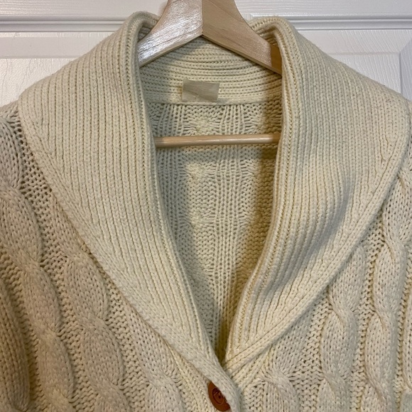 VTG ivory shawl collar acrylic cable knit cardigan w/ wooden buttons mens sz L - Picture 11 of 13